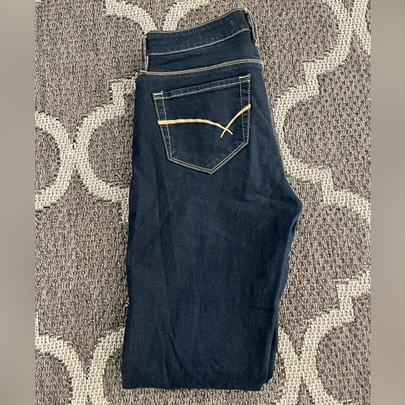 Bullhead Denim Co. Skinny (size 9) Regular Dark Wash Jeans - Picture 3 of 4